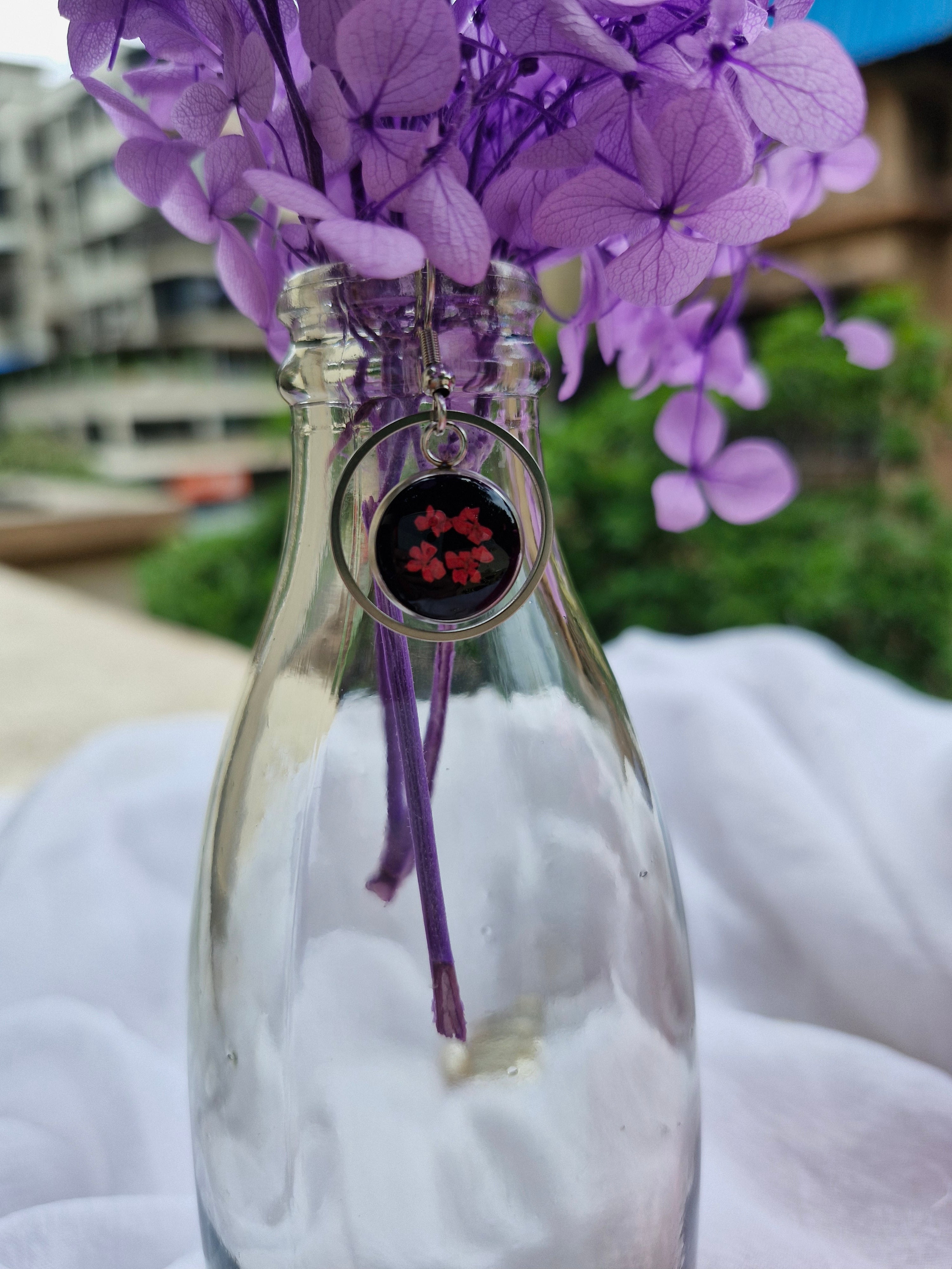 Scarlet Bloom Earrings – Botanical Resin Collection