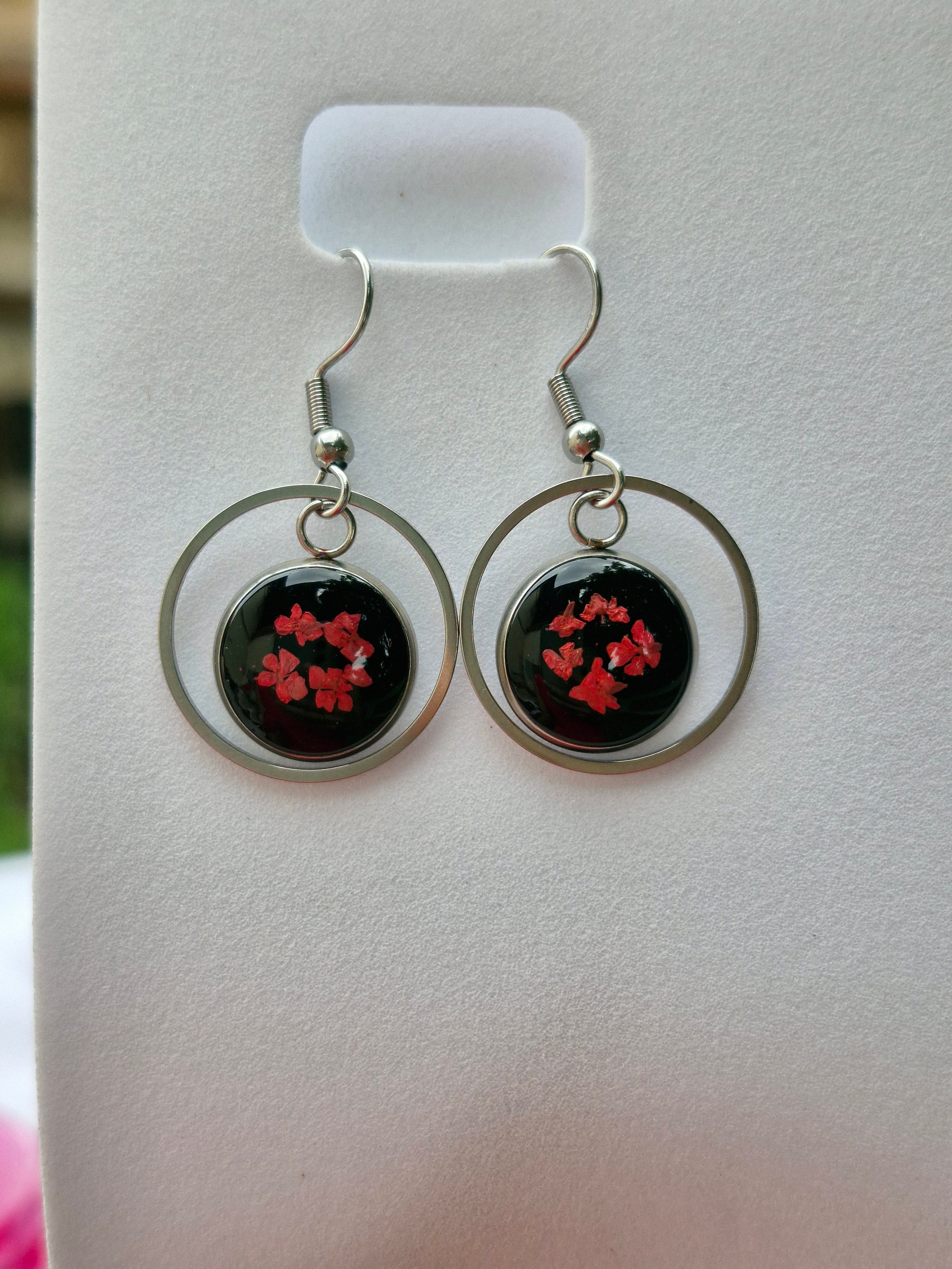 Scarlet Bloom Earrings – Botanical Resin Collection