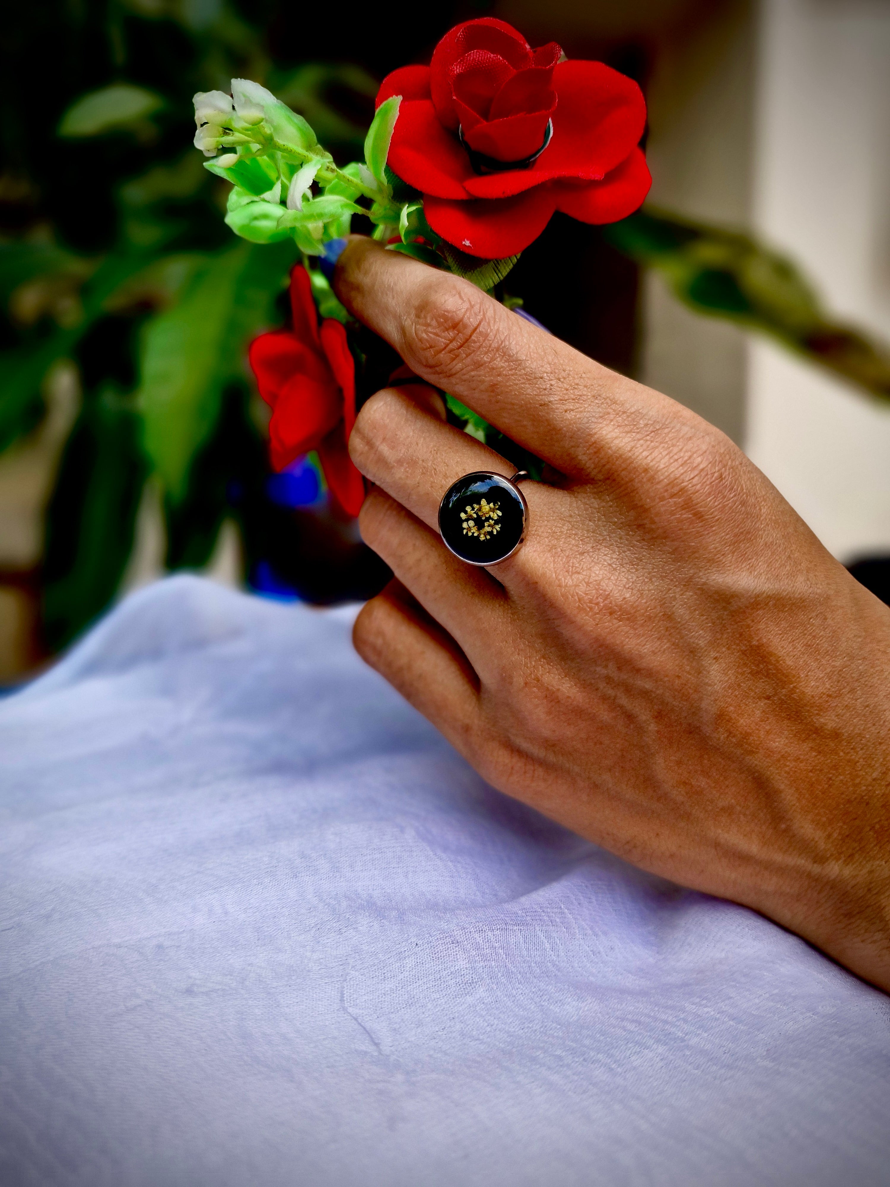 Black Resin Ring with Golden Floral Accent – Handcrafted by Artclassique