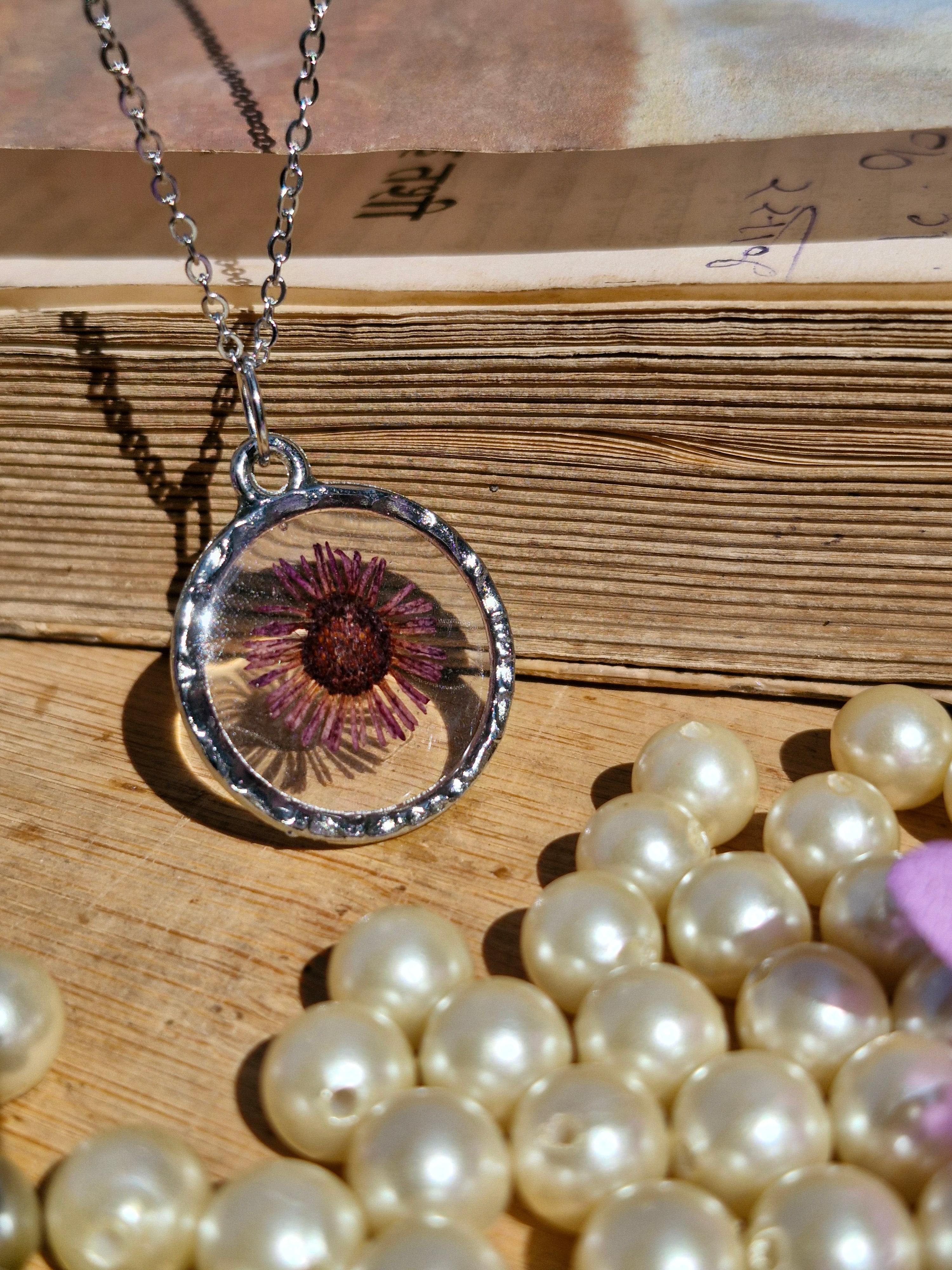 Meadow Flower Necklace - Purple Bloom Series