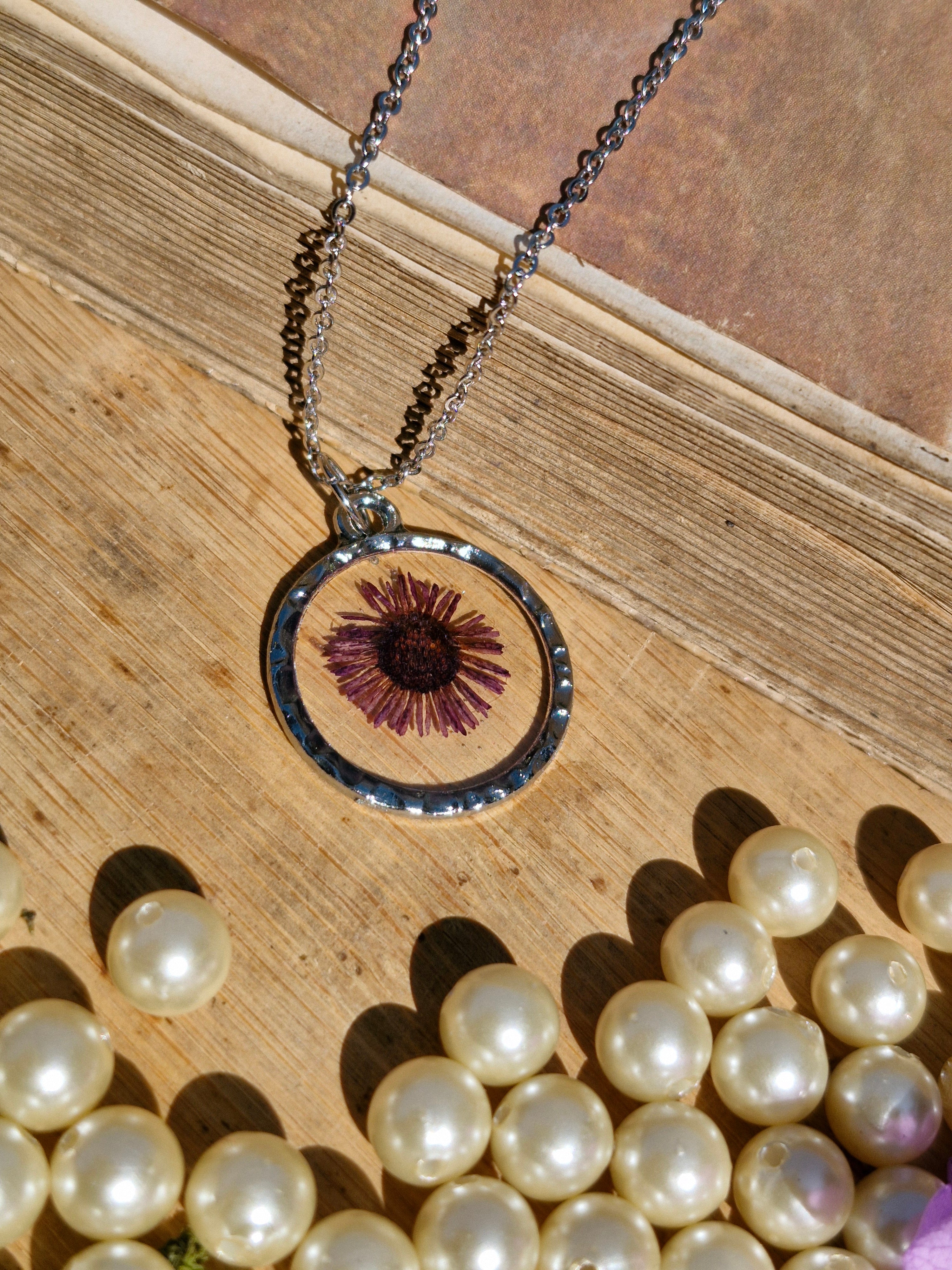 Meadow Flower Necklace - Purple Bloom Series